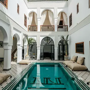 Riad Nayanour מרקש